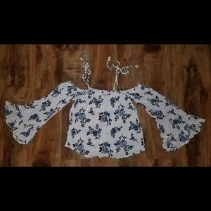 American Eagle Floral Cold Shoulder Blouse